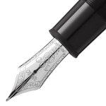 The nib on this Meisterstück The Origin Collection 149 Fountain Pen is rhodium-coated and made out of solid gold with the year 100 engraved.