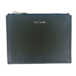 This Paul Smith Green Shadow Stripe 3CC Card Holder with Zip is made out of calf leather with a lamb leather trim and features gold hardware.