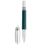 This Montblanc StarWalker fineliner pen is part of their Polar Green collection and comes with a green resin barrel with a metal cap.