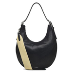 Radley's Pennington Street Large Black Shoulder Bag is made out of cowhide leather with a soft-grain texture.