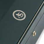 The WOLF 1834 Green Analog/Shift Vintage 8 Piece Watch Box features removable watch cushions.