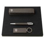 This grey pen set has been designed by hugo boss.