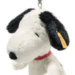 The Soft Pendant Snoopy, 15 cm has embroidered safety eyes, and a clip so you can take him with you wherever you go.