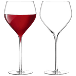 This Savoy Red Wine Glass 590 ml Set of 2 by LSA International is made with mouth-blown glass.