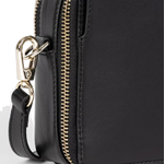 w1a 7563 lsigin 79 0 paul smith black camera bag1