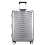 Samsonite's Proxis Alu Spinner Carry On Case, 69 cm is made out of aluminium and will last a long time.