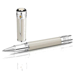This Montblanc Great Characters Mahatma Gandhi Limited Edition 3000 Rollerball Pen has a garnet stone on the clip that resembles the orange in the India flag.