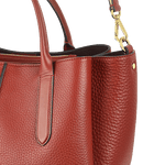 This Radley Hillgate Place Rust Medium Grab Multiway Bag has faux suede lining in a brown colour to match the leather.