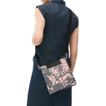 The adjustable strap on the Southwell Gardens Floral Ziptop Cross Body Bag make it quickly able to suit your preferences.