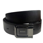 This BOSS black leather belt comes with the logo on the buckle and with a reversible strap.