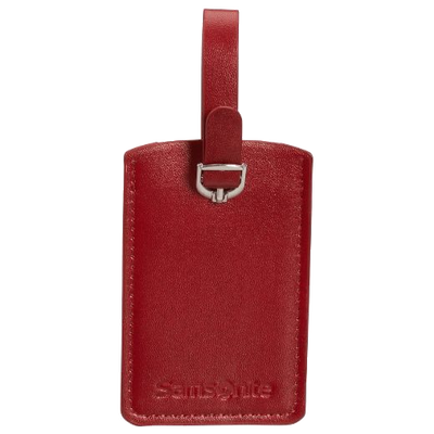 121307 1726 red luggage tag