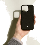 mb198878 iphone16 pro max sartorial case2