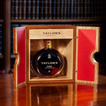 taylor s very old tawny port kingsman inside gift box