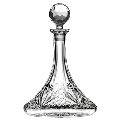 This Scottish Thistle 85cl Ships Decanter has been designed by Royal Scot Crystal.