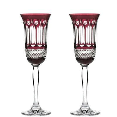 These Belgravia 2 x 18cl Ruby Red Champagne Flutes have been designed by Royal Scot Crystal.