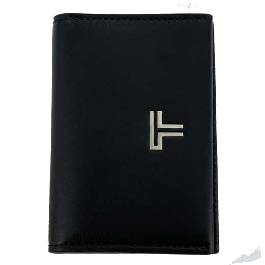 This TUMI card holder comes in a black smooth leather with the logo on the front.
