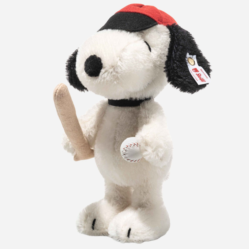 Steiff 22 cm Limited Edition Baseball Snoopy with Hat