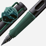 The nib of the Safari Special Edition Harry Potter Green Slytherin Fountain Pen M.