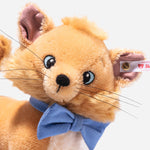 Close up of the Limited Edition Disney Aristocat Toulouse 18 cm.