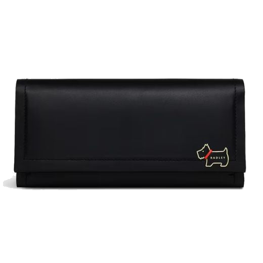 This Heritage Lane Black Leather Large Matinee Purse by Radley makes a lovely gift for someone who loves to keep multiple cards and cash with them.