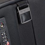 travel spinner carry on cas
