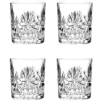 These Edinburgh Star 4 x 26cl Whisky Tumblers have been created by Royal Scot Crystal.