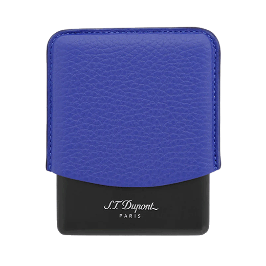 This Velvet Animation Ocean Blue Cigarette Case by S. T. Dupont is made with grained leather and metal.