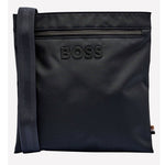 This BOSS navy envelope bag comes with the logo on the front and is part of the catch 3.0 collection.