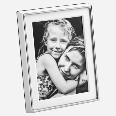 Deco Photo Frame in Large from Georg Jensen.