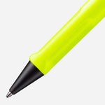 Close Up of safari Ballpoint Pen in neon yellow from LAMY.