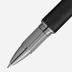 Close up of StarWalker Extreme Precious Resin Fineliner by Montblanc.