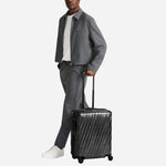 19 Degrees Lite Graphite Large Cabin from TUMI.
