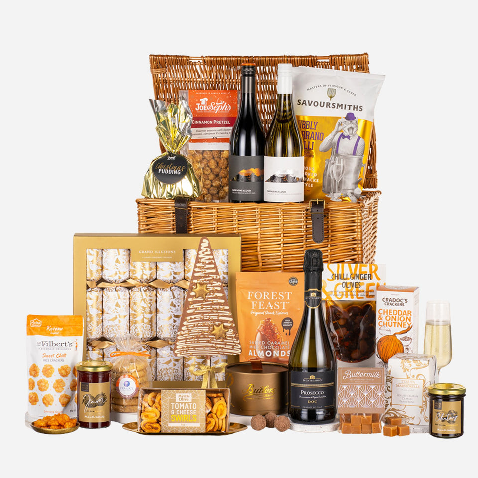 Wheelers Luxury Hampers Christmas Tradition Gift Basket- luxury hampers for Christmas.