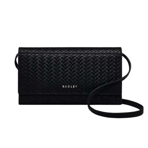 This Westwell Lane Large Black Phone Cross Body by Radley is great for basic essentials such as your phone and keys.