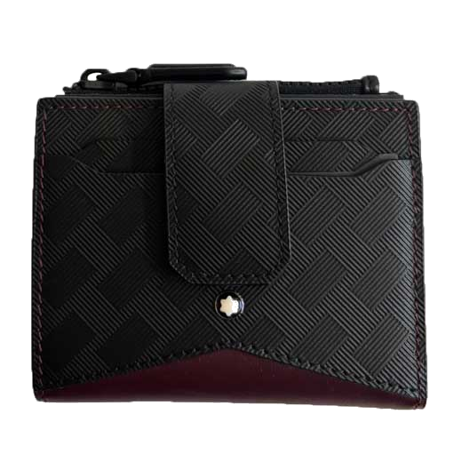 This Montblanc Extreme 3.0 Wallet is made with a textured black leather.