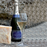 laurent perrier ultra 59e73f68afc29a76e0e174e204486ca4 4
