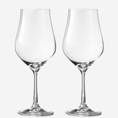 These Royal Scot Crystal Classic Collection 2 x 45cl Red Wine Glasses can be engraved on the day of purchase.