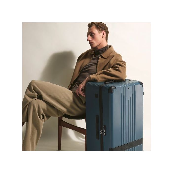 Montblanc MY4810 Avio Blue Trunk Case Wheelers Luxury Gifts