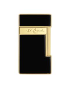 This Slimmy Black Lacquer & Gold Lighter by S.T. Dupont is lightweight and perfect for carrying around in your pocket or bag.