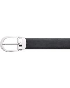 Close up of the horseshoe shaped buckle on the Montblanc Classic Line belt.