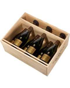 This is the Bollinger R.D. 2008 Champagne 6x75 cl inside a wooden box.