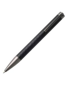 This black ballpoint pen has been designed by hugo boss as part of their inception collection.