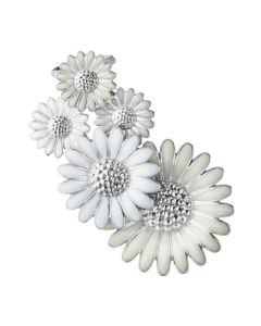 This White Enamel Single Daisy Large Ear Cuff - Left Ear has been designed by Georg Jensen. 