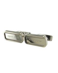 These Hugo Boss cufflinks come in a silver plaque design.