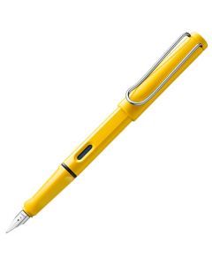 The LAMY yellow fountain pen in the Safari collection.