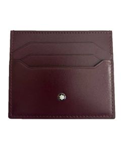 This Montblanc 6CC card holder comes with the star logo on the front and made in a burgundy leather material.