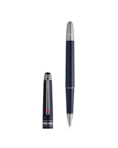 This Montblanc Meisterstück Classique Around the World in 80 Days Blue Rollerball Pen has special engraving on the cap with dark blue precious resin.
