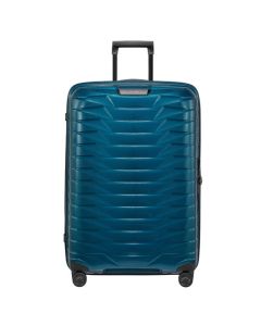 Samsonite's Proxis Petrol Blue Spinner Suitcase, 75 cm comes in a gorgeous blue colour with contrasting black trims.