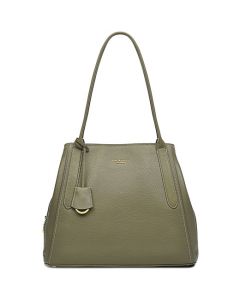 This Winter Moss Baylis Road 2.0 Shoulder Bag has been designed by Radley London. 