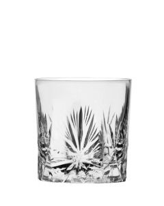 This Edinburgh Star 26cl Single Whisky Tumbler has been designed by Royal Scot Crystal. 